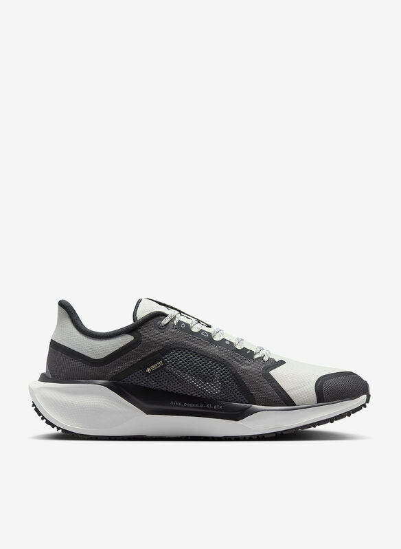 SCARPA PEGASUS 41 GORE-TEX, 002 BLKWHT, medium