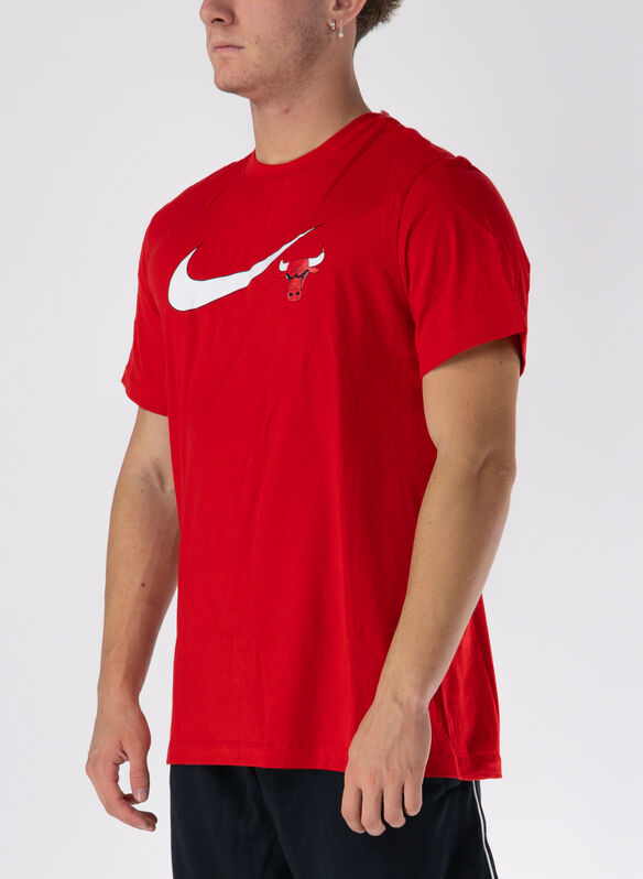 T-SHIRT CHICAGO BULLS SWOOSH, 657 RED, medium